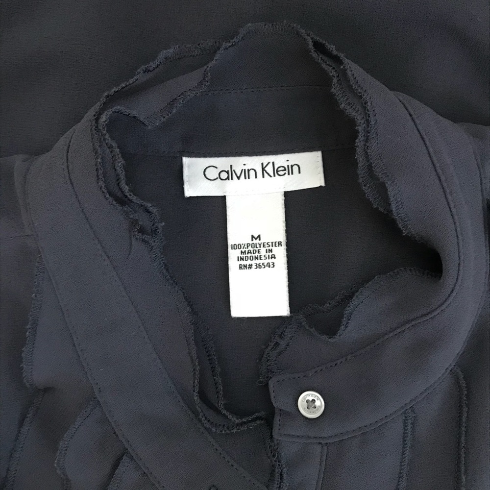 Calvin Klein Ruffle Top - Picture 5 of 5